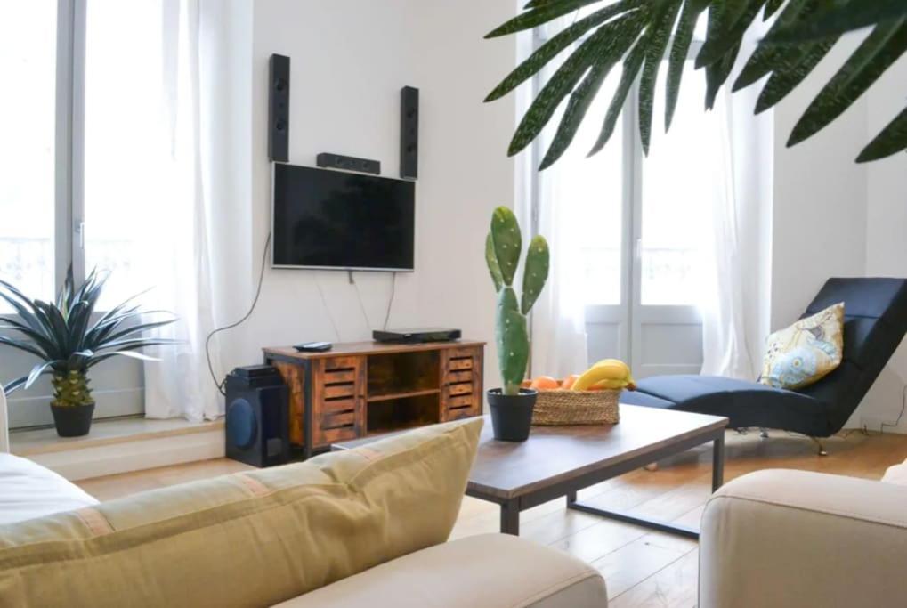 Appartement Centre-Ville Spacieux, Elegant / Climatisation モンペリエ エクステリア 写真