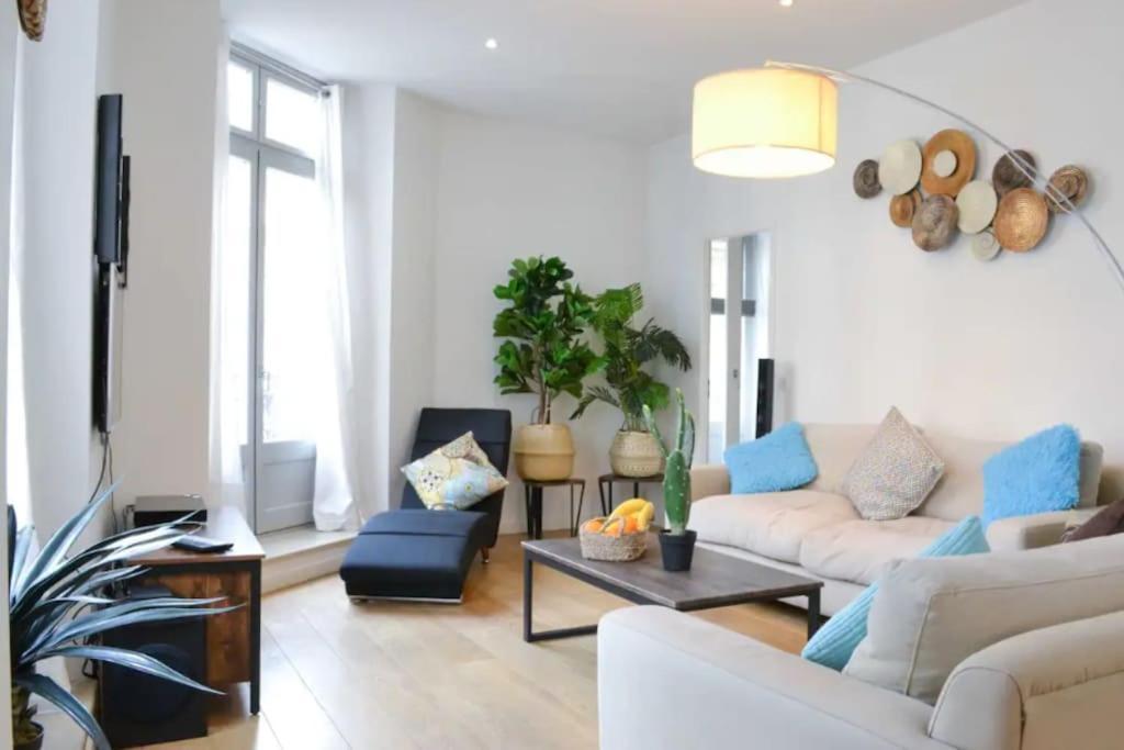 Appartement Centre-Ville Spacieux, Elegant / Climatisation モンペリエ エクステリア 写真